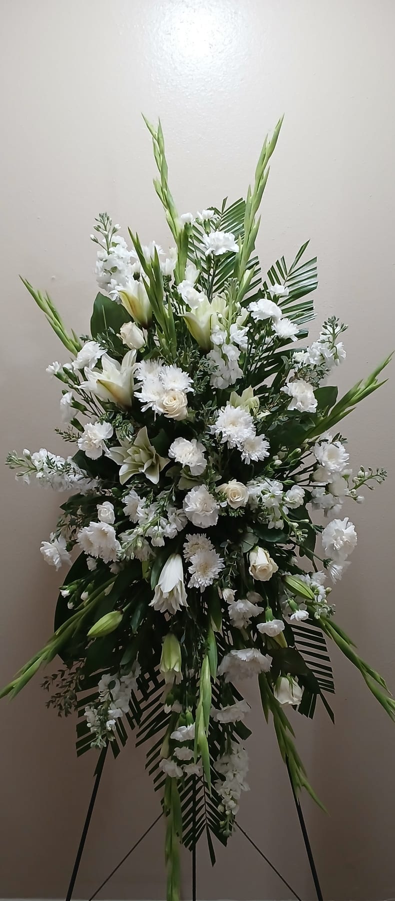 Sympathy and funeral flower arrangement 5 by Fredericksburg Florist