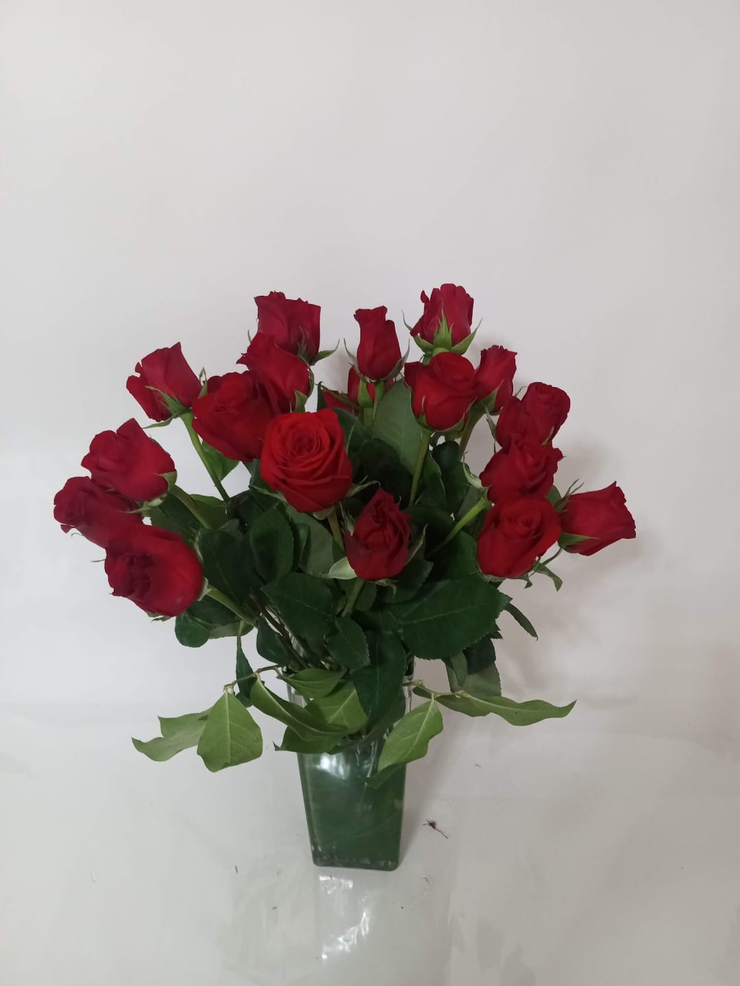 Fresh rose arrangement 8 designed by Fredericksburg Florist